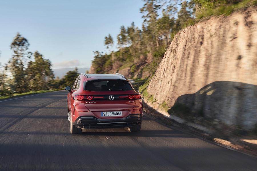 Prova su strada della Mercedes-Benz GLC elettrica