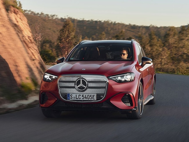 Mercedes GLC EQ, le foto della prova del nuovo suv elettrico
