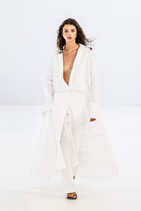 Vivetta. Chemisier in cotone con maniche a campana, pantaloni in cotone