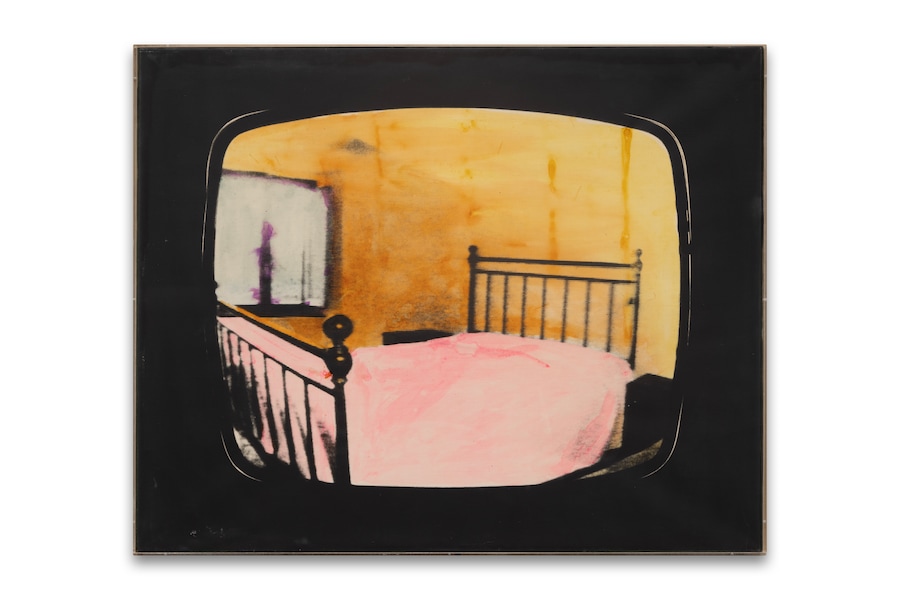 Mario Schifano Paesaggio TV , 1970 smalto, anilina e perspex su tela emulsionata, 114 × 146 cm Collezione privata. Courtesy Gió Marconi Gallery, Milano Foto Fabio Mantegna (MARIO SCHIFANO, by SIAE © Archivio Mario Schifano)