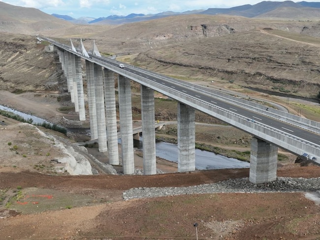 Il Senqu Bridge in Lesotho costruito da Webuild