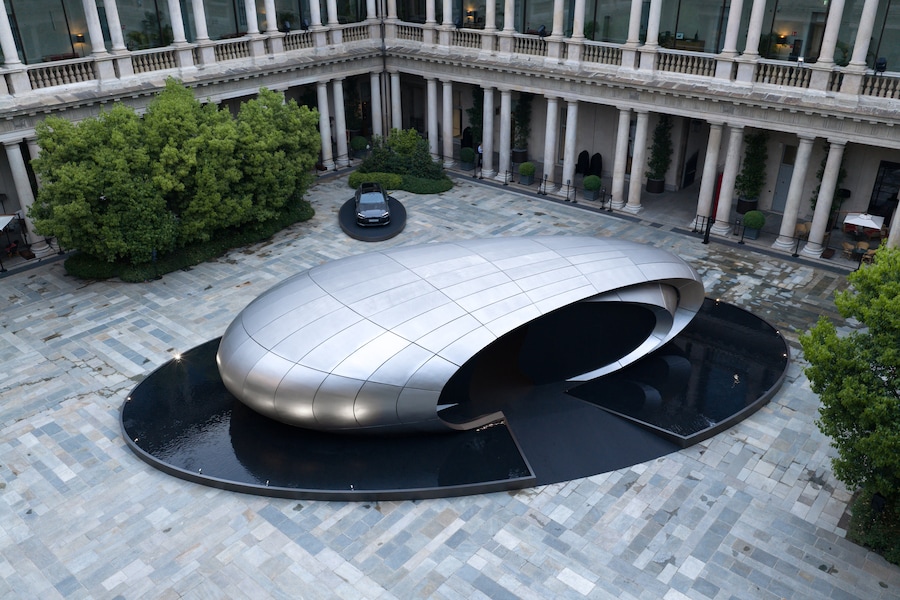 Audi RS 5 Avant e l'installazione di Zaha Hadid Architecs