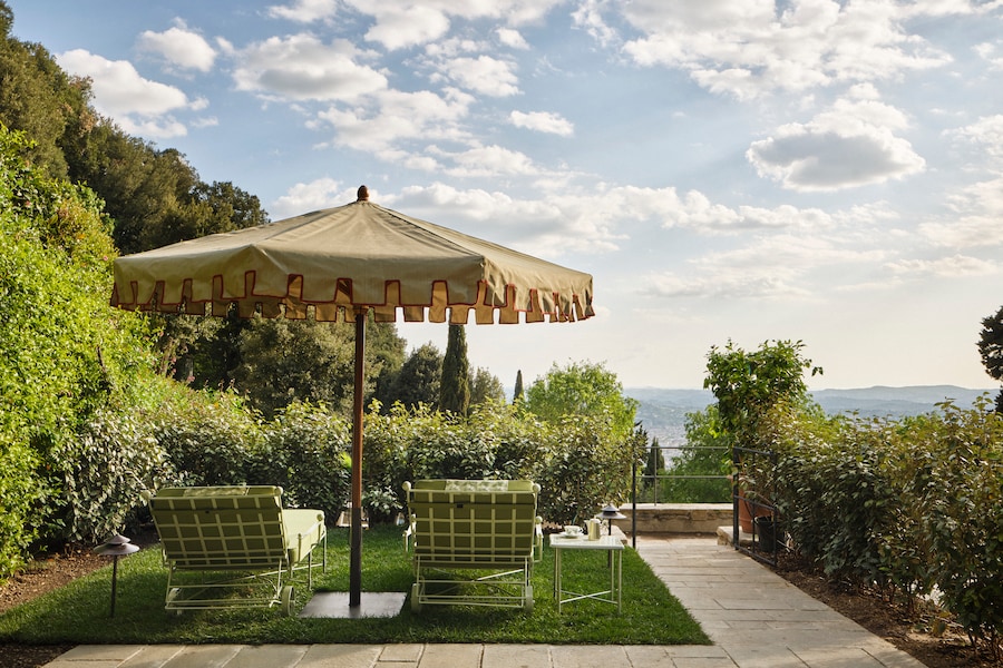 Garden Junior Suite (photographer Adrian Gaut)