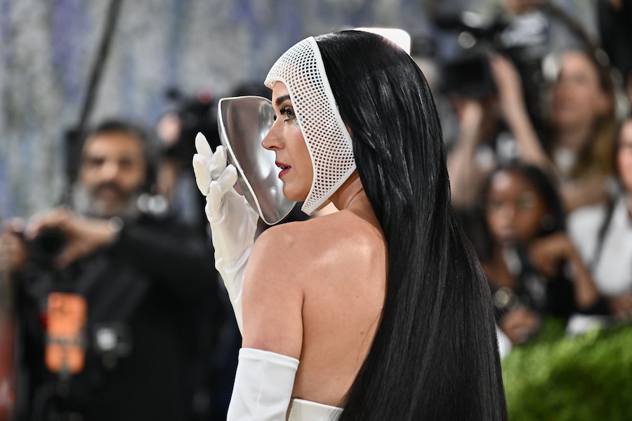 Katy Perry arriva al gala di beneficenza del Costume Institute del Metropolitan Museum of Art, organizzato per celebrare l'inaugurazione della mostra "Costume Art", lunedì 4 maggio 2026 a New York. (Foto di Evan Agostini/Invision/AP) (APN)