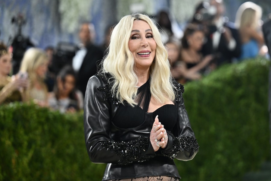Cher arriva al gala di beneficenza del Costume Institute del Metropolitan Museum of Art, organizzato per celebrare l'inaugurazione della mostra "Costume Art", lunedì 4 maggio 2026 a New York. (Foto di Evan Agostini/Invision/AP) (APN)