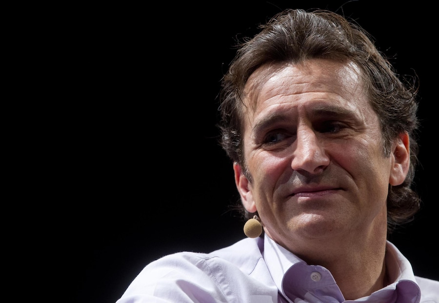 L'atleta Alex Zanardi durante un incontro con i ragazzi delle scuole dal titolo "Un uomo una sfida" all'auditorium della Conciliazione a Roma, 24 marzo 2014. ANSA/CLAUDIO PERI (ANSA)