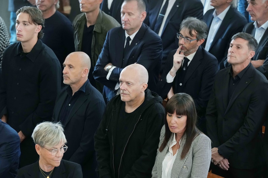 Pio Esposito , Max Pezzali , Piero Ausilio , Javier Zanetti during the Evaristo Beccalossi’s funeral in Brescia , north Italy - Friday , May 08 , 2026. News - Sport . (Photo by Spada/LaPresse) (LAPRESSE)