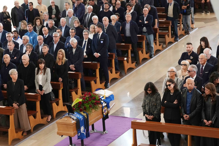 Un momento del funerale di Evaristo Beccalossi a Brescia, nel nord Italia – venerdì 8 maggio 2026. Notizie – Sport. (Foto di Spada/LaPresse) (LAPRESSE)