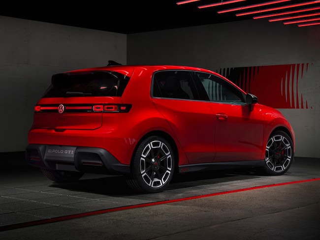 Volkswagen Polo GTI, le foto della compatta elettrica
