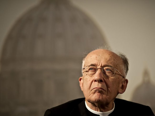 Il cardinale Camillo Ruini, una figura chiave della Chiesa italiana