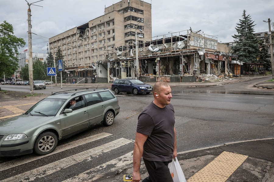 Un edificio danneggiato nella città di Kramatorsk, Ucraina. (REUTERS)