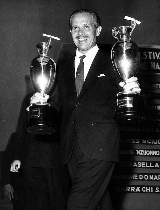 Roberto Murolo, anni '60. (Foto: Universal Archive/Universal Images Group via Getty Images)