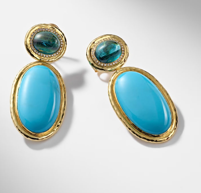 Octavia Elizabeth. Pendenti Bermuda Blue, in oro con grandi turchesi cabochon, tormaline e diamanti