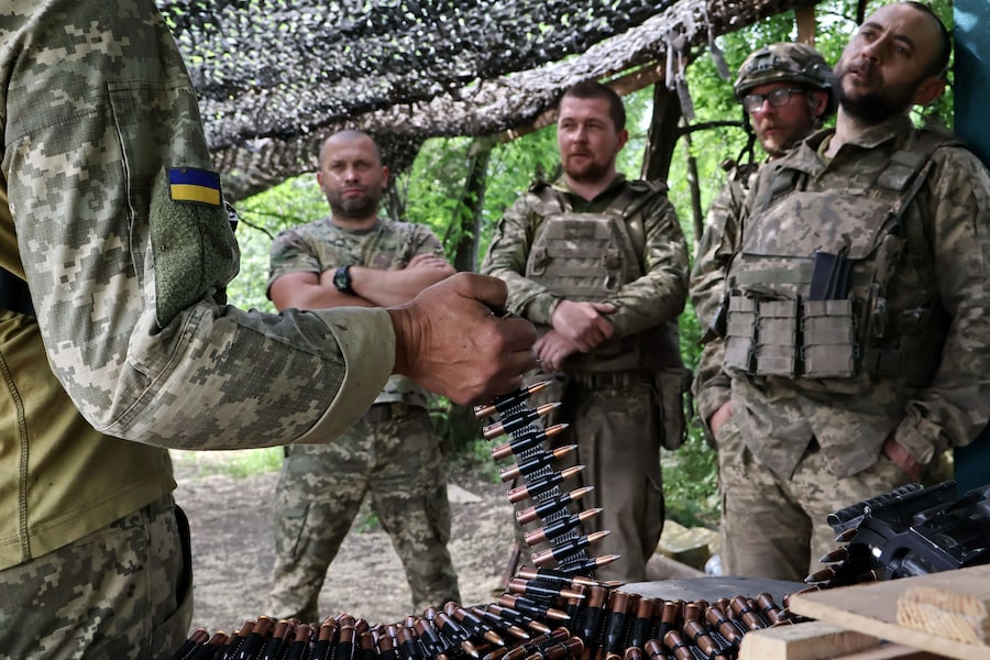 I militari della 65ª Brigata Meccanizzata Distaccata delle Forze Armate ucraine partecipano a un'esercitazione militare nei pressi della linea del fronte, nel contesto dell'attacco russo all'Ucraina, nella regione di Zaporizhzhia, Ucraina, l'11 giugno 2026. Andriy Andriyenko/Servizio stampa della 65ª Brigata Meccanizzata Distaccata delle Forze Armate ucraine/Foto fornita tramite REUTERS (via REUTERS)