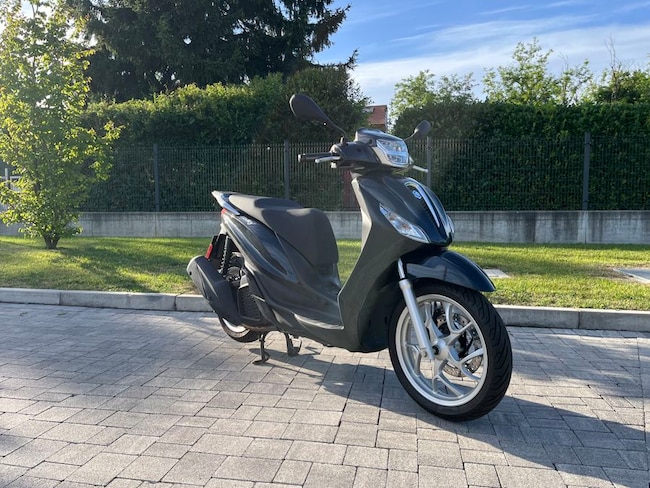 Il Piaggio Medley cresce di cilindrata per affrontare tangenziali e autostrade