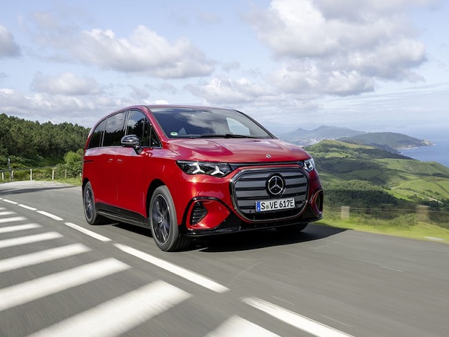 Mercedes VLE, le foto del nuovo grosse e lussuoso van elettrico