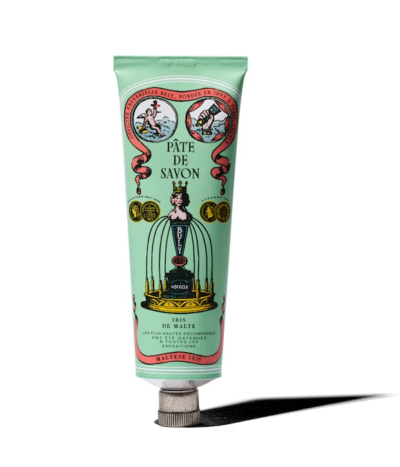 Sapone in pasta in tubo di alluminio, OFFICINE UNIVERSELLE BULY (40 €).