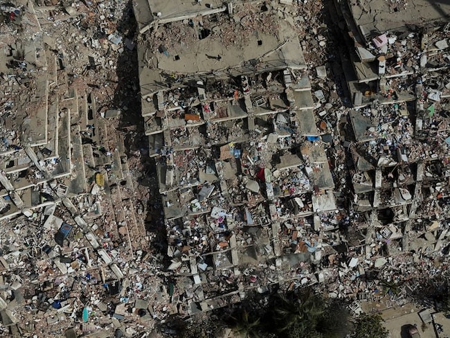 Venezuela, doppia scossa di terremoto: le foto