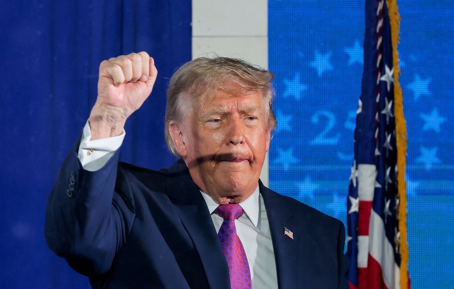 Il presidente degli Stati Uniti Donald Trump partecipa a una cerimonia per il 250° anniversario dell'indipendenza degli Stati Uniti, al Monte Rushmore a Keystone, nel South Dakota (Stati Uniti), il 3 luglio 2026. REUTERS/Kylie Cooper (REUTERS)