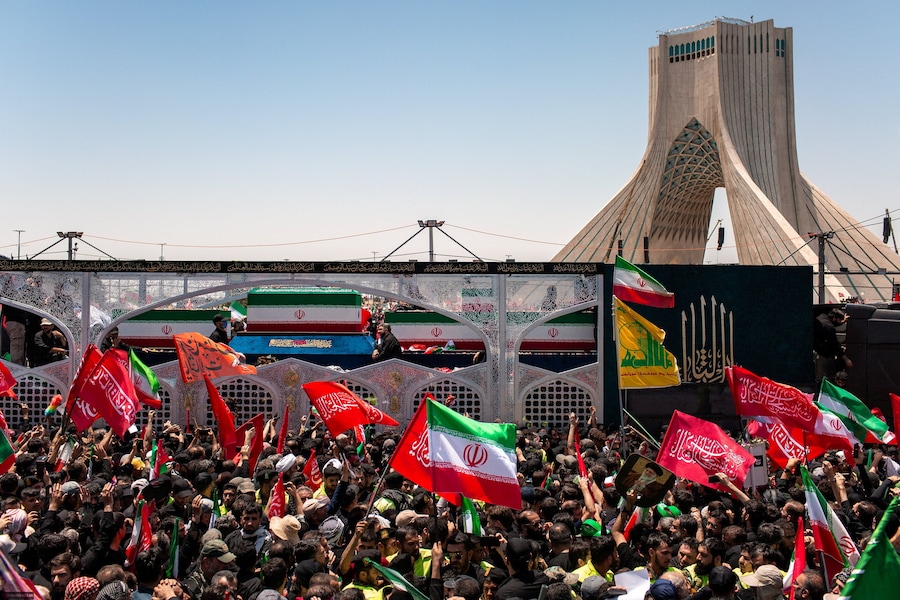 Il corteo funebre in memoria del defunto leader supremo iraniano, l’ayatollah Ali Khamenei a Teheran, in Iran, il 6 luglio 2026. (VIA REUTERS)