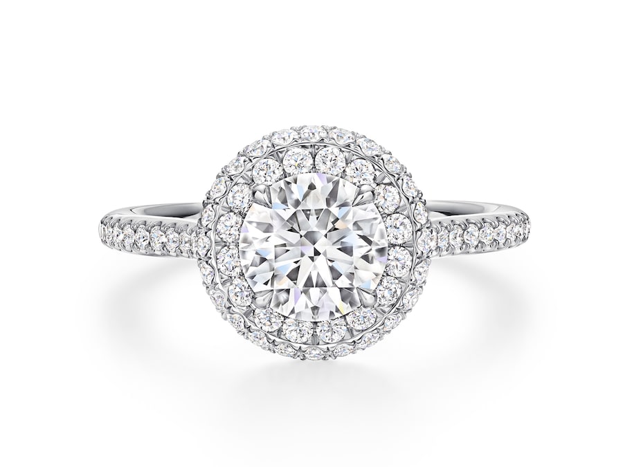 Harry Winston. The One, in platino con diamante taglio brillante e doppia cornice in diamanti micro pavé