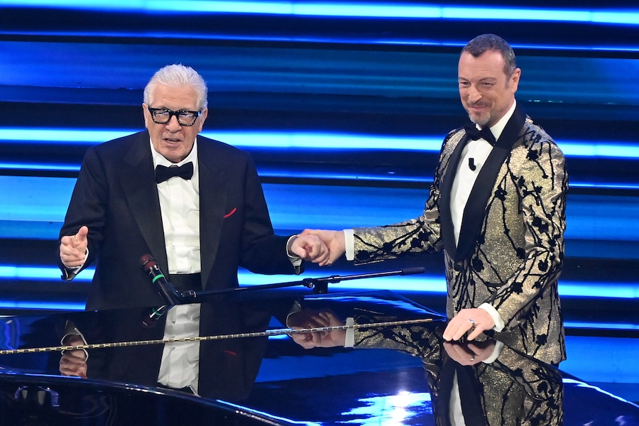 10 Febbraio 2023 - Sanremo, 73mo Festival della canzone italiana - Quarta serata. Nella foto: Peppino Di Capri, Amadeus. (Foto Gian Mattia D’Alberto/LaPresse)