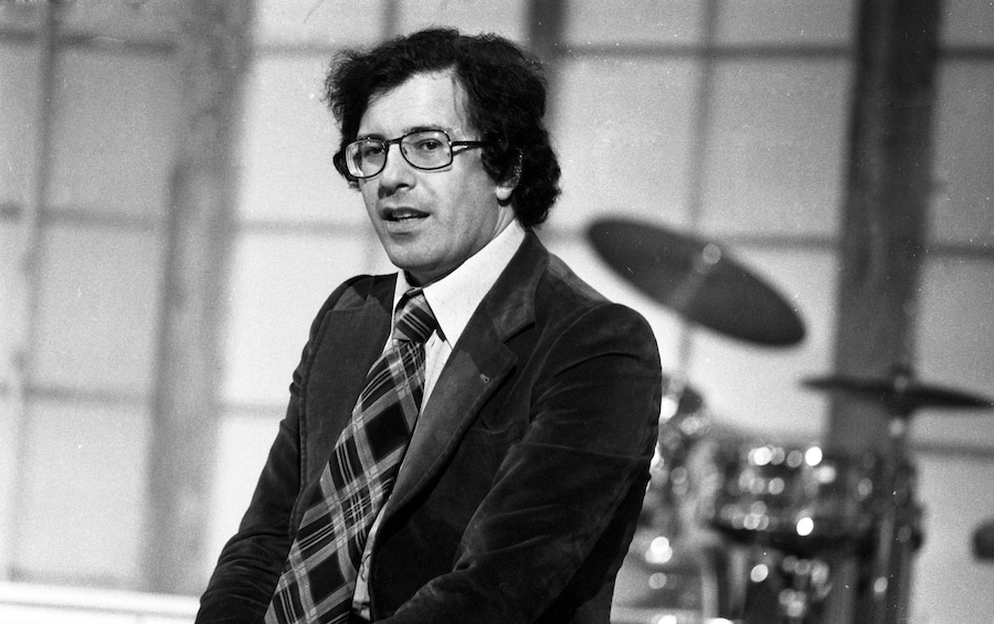 Peppino di Capri partecipa a "Canzonissima". Roma, 15 novembre 1974. (Archivio ANSA)