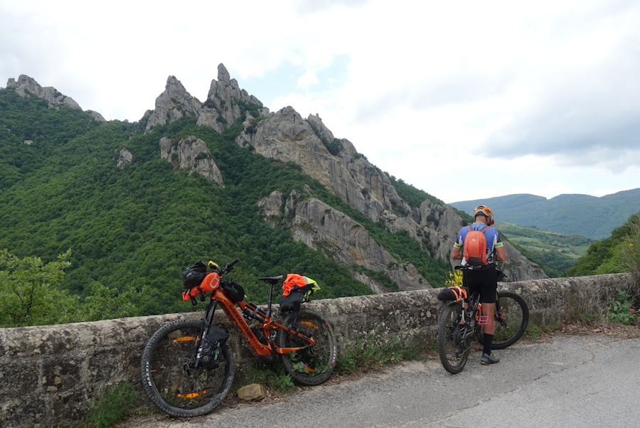 Salendo verso Castelmezzano
