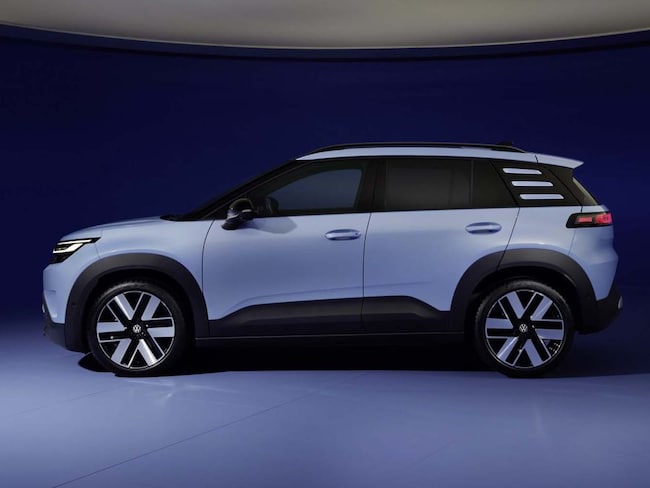 Volkswagen ID.Cross, le foto del suv elettrico compatto