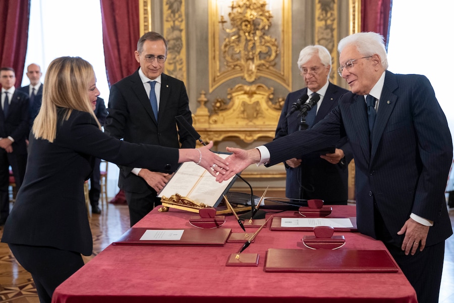 Ottobre 2022 - Il Presidente della Repubblica Sergio Mattarella e il Presidente del Consiglio Giorgia Meloni in occasione della cerimonia del giuramento del governo. (Foto di Francesco Ammendola - Ufficio per la Stampa e la Comunicazione della Presidenza della Repubblica)