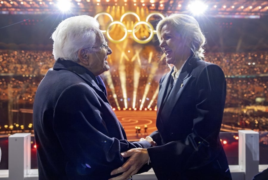 6 febbraio 2026 - Sergio Mattarella con la presidente del CIO al termine della cerimonia di apertura dei Giochi Olimpici Invernali Milano-Cortina 2026 (Ufficio Stampa del Palazzo del Quirinale)