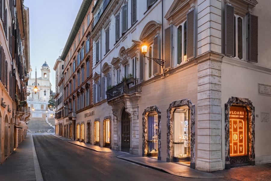 Il negozio Bulgari di via Condotti