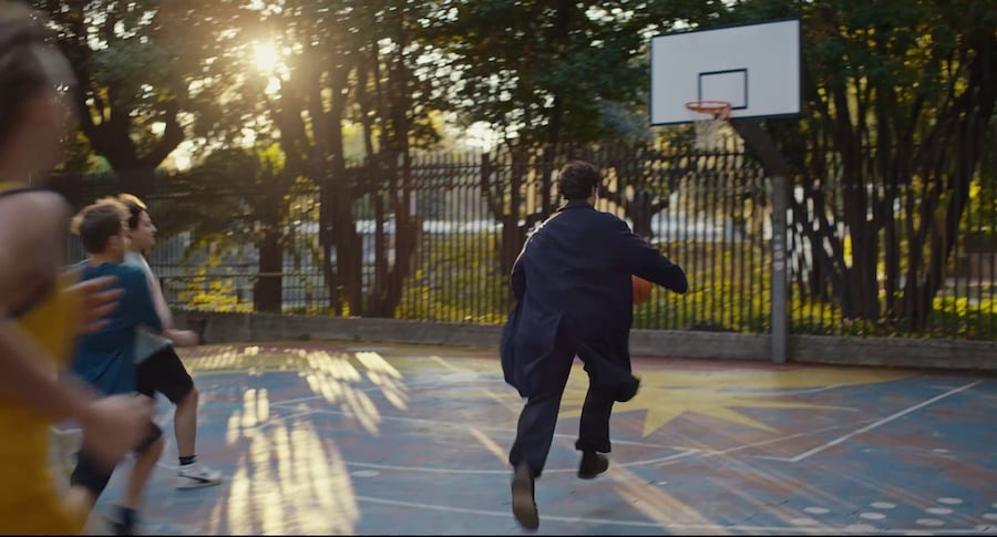 Screenshot dalla clip del film “Succederà Questa Notte” di Nanni Moretti