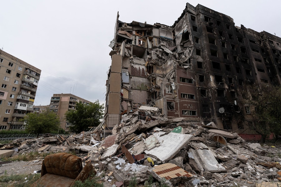 Edifici residenziali distrutti, nel corso dell’attacco russo all’Ucraina, nella città di Druzhkivka, in prima linea. (Iryna Rybakova/Ufficio stampa della 93ª Brigata meccanizzata separata “Kholodnyi Yar” delle Forze armate ucraine/Foto fornita tramite REUTERS)