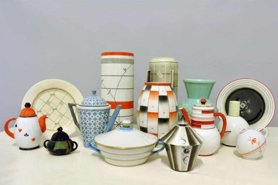 Le stoviglie progettate da Nora GulbrandsenTableware designed by Nora Gulbrandsen