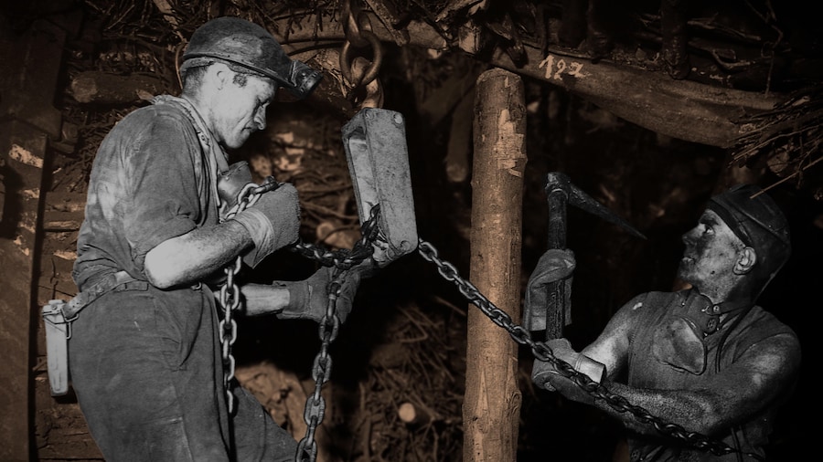 Un’immagine del documentario “Il fiore delle terre nere - Marcinelle 70 anni dopo”, scritto e diretto da Salvatore Braca, prodotto da Pandataria (ANSA)