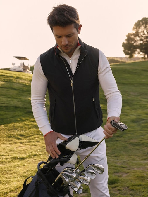 Moorer capsule Golf. Maglia e gilet con componenti stretch e lavorazioni avanzate, per libertà di movimento