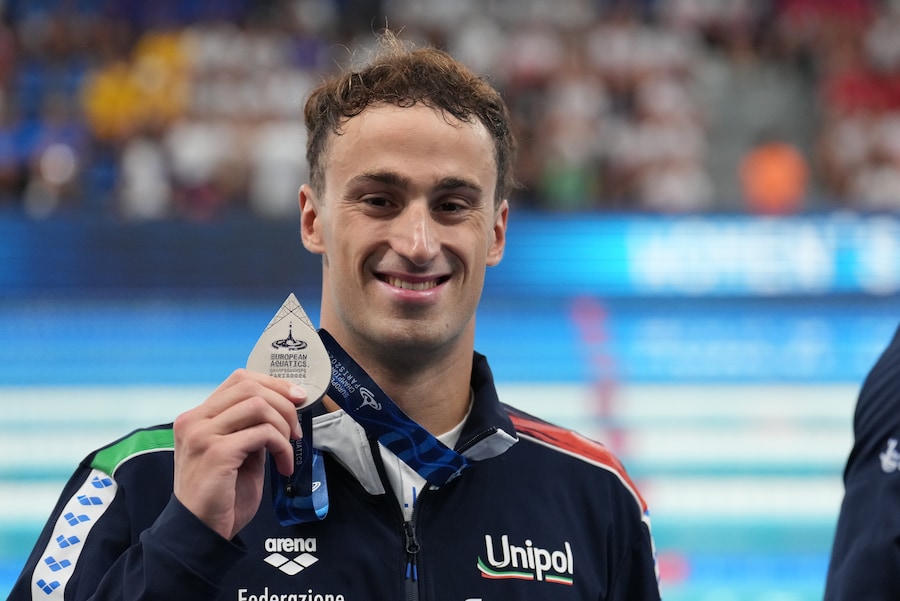 Alberto Razzetti, medaglia d'argento nei 400 misti ai Campionati europei di nuoto di Parigi 2026, Parigi, 10 agosto 2026. (LAPRESSE/Davide Spada)