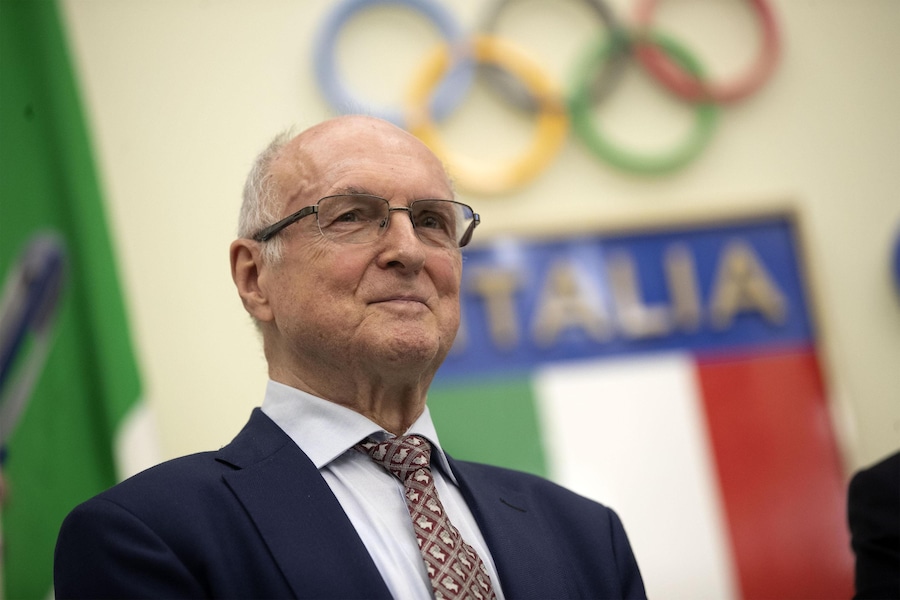 Livio Berruti, in occasione del suo 80esimo compleanno, festeggiato dalla Polizia e da tutto il gruppo sportivo Fiamme Oro, al Salone d'onore del Coni, Roma, 28 maggio 2019. (ANSA/Massimo Percossi)