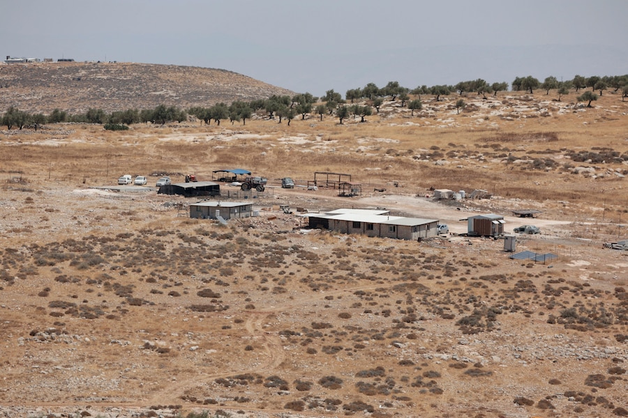 Il sito di un nuovo insediamento israeliano nei pressi del villaggio cristiano palestinese di Taybeh, nella Cisgiordania occupata da Israele (REUTERS)