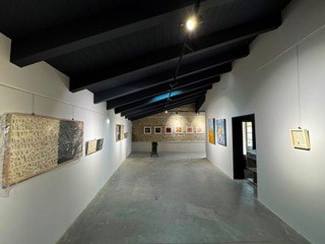 “Dalla Terra alla Terra”, l’arte tra i filari del Borgo Isolabella a Loazzolo
