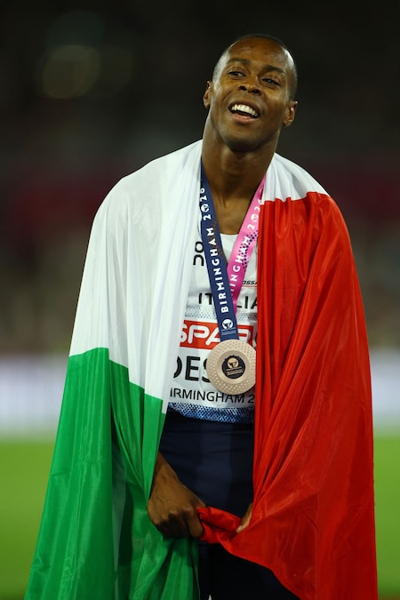 Campionati europei di atletica leggera - Birmingham - 14 agosto 2026 L'italiano Eseosa Fostine Desalu esulta dopo aver conquistato la medaglia di bronzo nella finale dei 200 m maschili (REUTERS/Peter Cziborra)