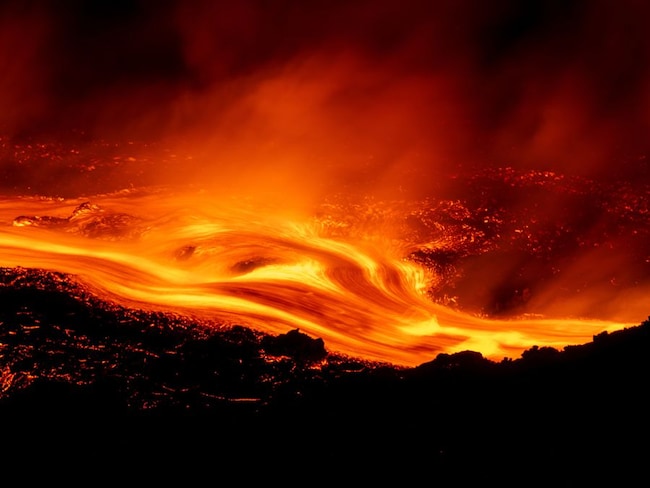 Etna, emergenza cenere lavica: stop ai voli a Catania e Comiso