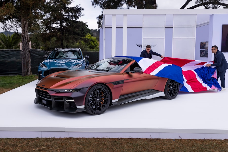 Aston Martin Valen (©Rolex/Tom O'Neal)