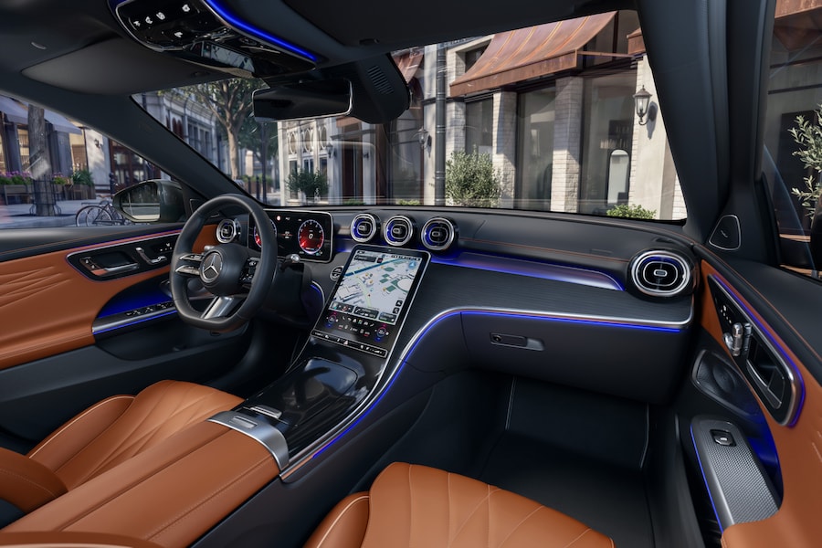 (Mercedes-Benz AG)