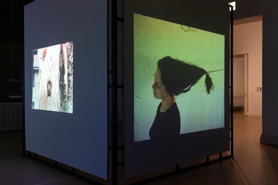 Gabriele Stötzer: Dabei sein und nicht schweigen, installation view, Gropius Bau, 2026 © Gropius Bau (Rosa Merk)