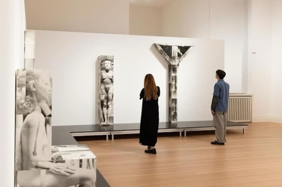 Gabriele Stötzer: Dabei sein und nicht schweigen, installation view, Gropius Bau, 2026 © Gropius Bau (Rosa Merk)