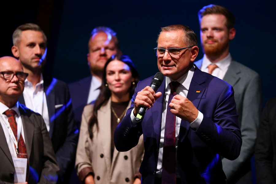 Il co-leader del partito di estrema destra “Alternativa per la Germania” (AfD), Tino Chrupalla (REUTERS)