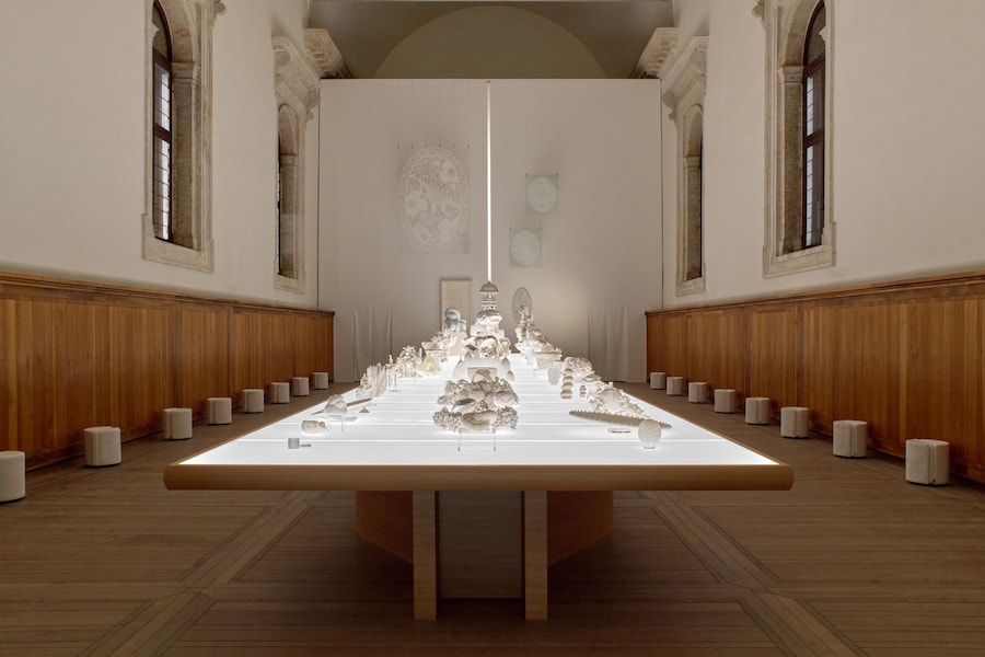 A Feast of Light (Giulio Ghirardi Michelangelo Foundation)