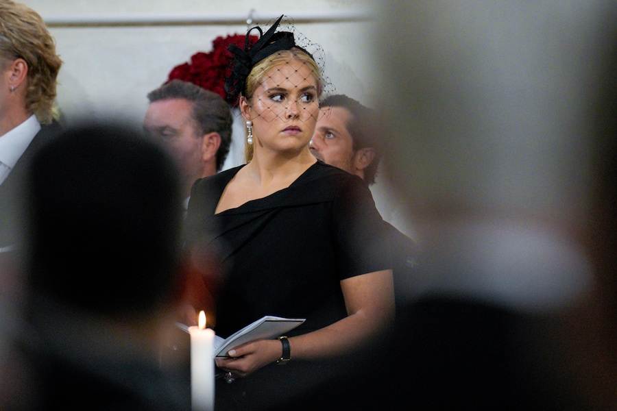 La principessa Catharina-Amalia dei Paesi Bassi partecipa alla cerimonia funebre del re Harald V nella Cattedrale di Oslo, mercoledì 9 settembre 2026. (APN)